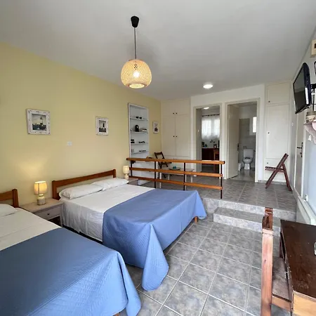 Appart hôtel Elena 4*
