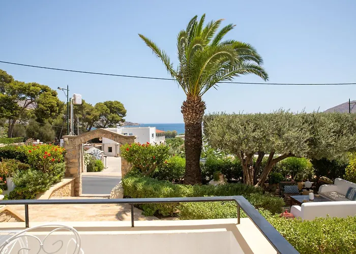 Elena 아파트호텔