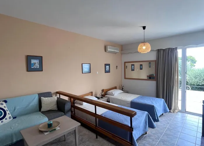 Elena 아파트호텔