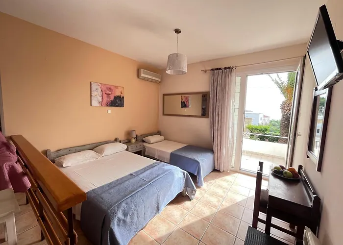 아파트호텔 Elena 알린다