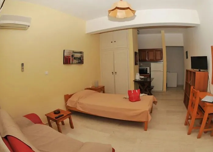 Elena 아파트호텔