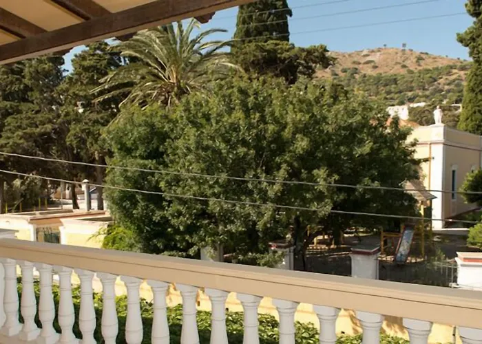 아파트호텔 Elena 4*