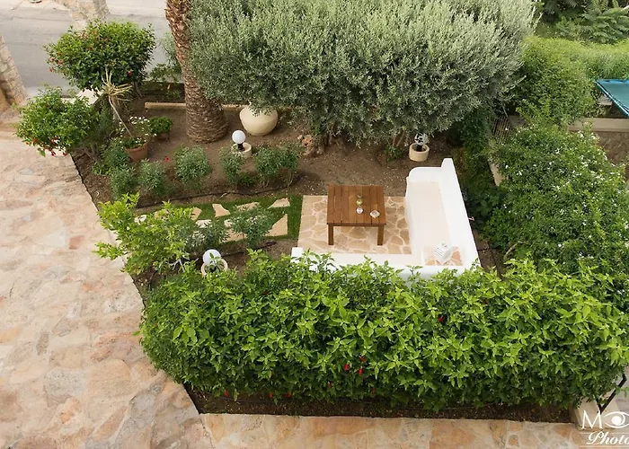 아파트호텔 Elena 알린다