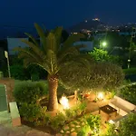 Elena Lejlighedshotel 4*