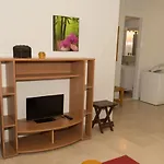 Lejlighedshotel Elena 4*