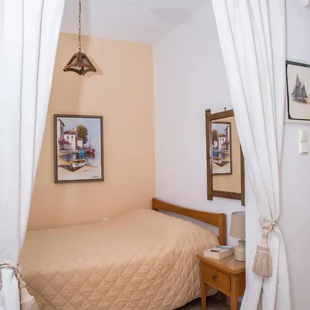 Aparthotel Elena Alinda (Leros)