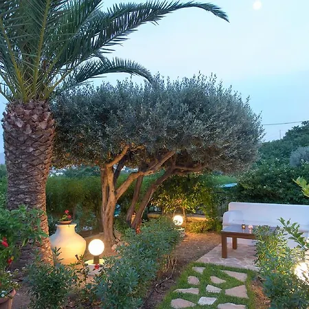 Elena Aparthotel 4*