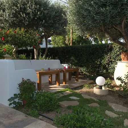 Aparthotel Elena 2*