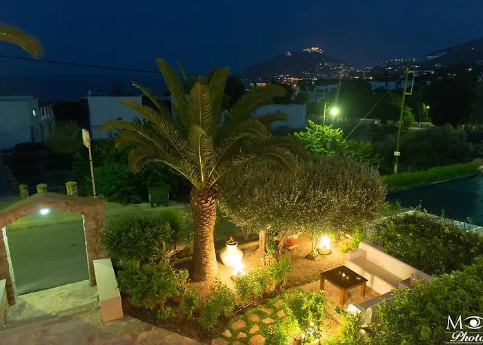 Elena Lägenhetshotell 4*